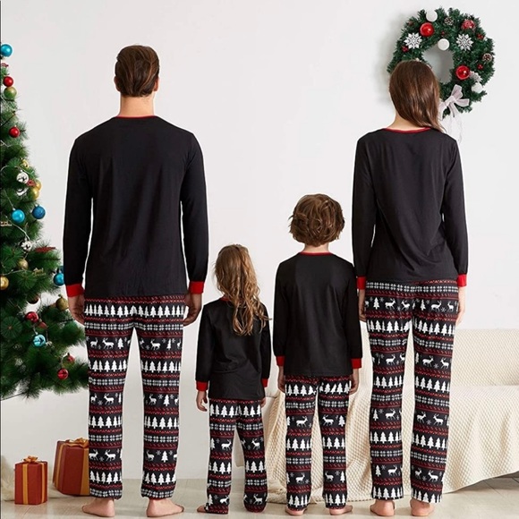 Santa family Christmas pj set - Picture 2 of 4